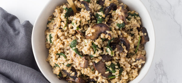 BROWN RICE RISOTTO WITH MUSHROOMS & SPINACH