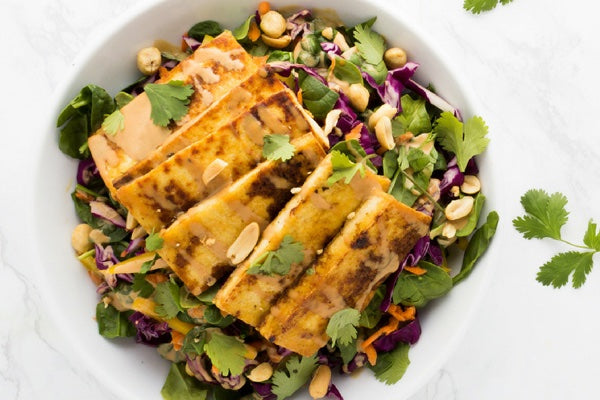 THAI PEANUT SALAD WITH CRISPY TOFU