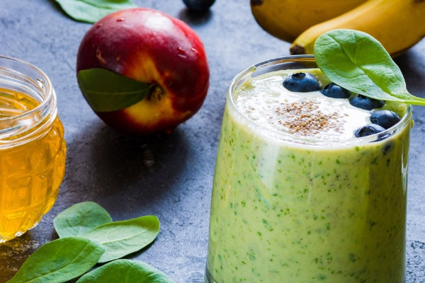 CHIA PEACH GREEN SMOOTHIE